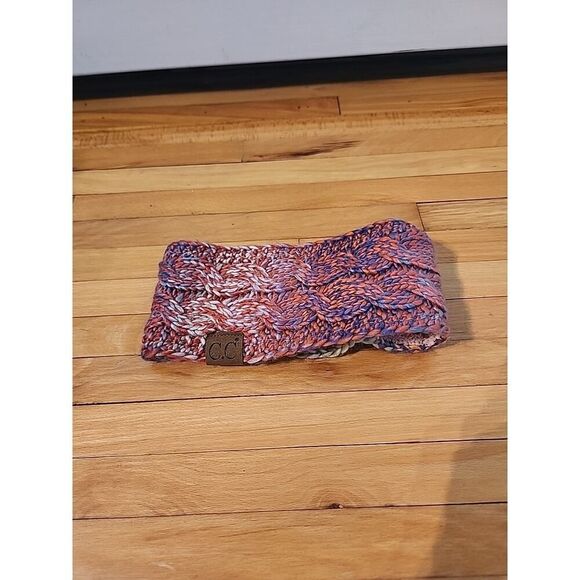 C.C Exclusives NWT Women's Cable Knit Headwrap Multi Colored Ear Warmer Headband - Picture 1 of 4